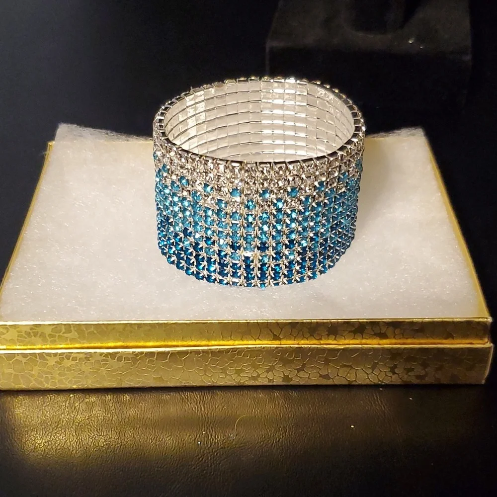 Wide Elastic Rhinestone Bracelet: Bridal Formal Special Occasion Competition - Picture 3 of 4